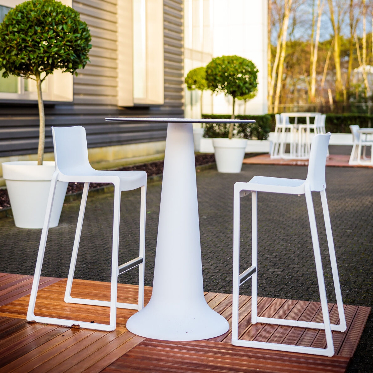 Kansas Linking Stool - White