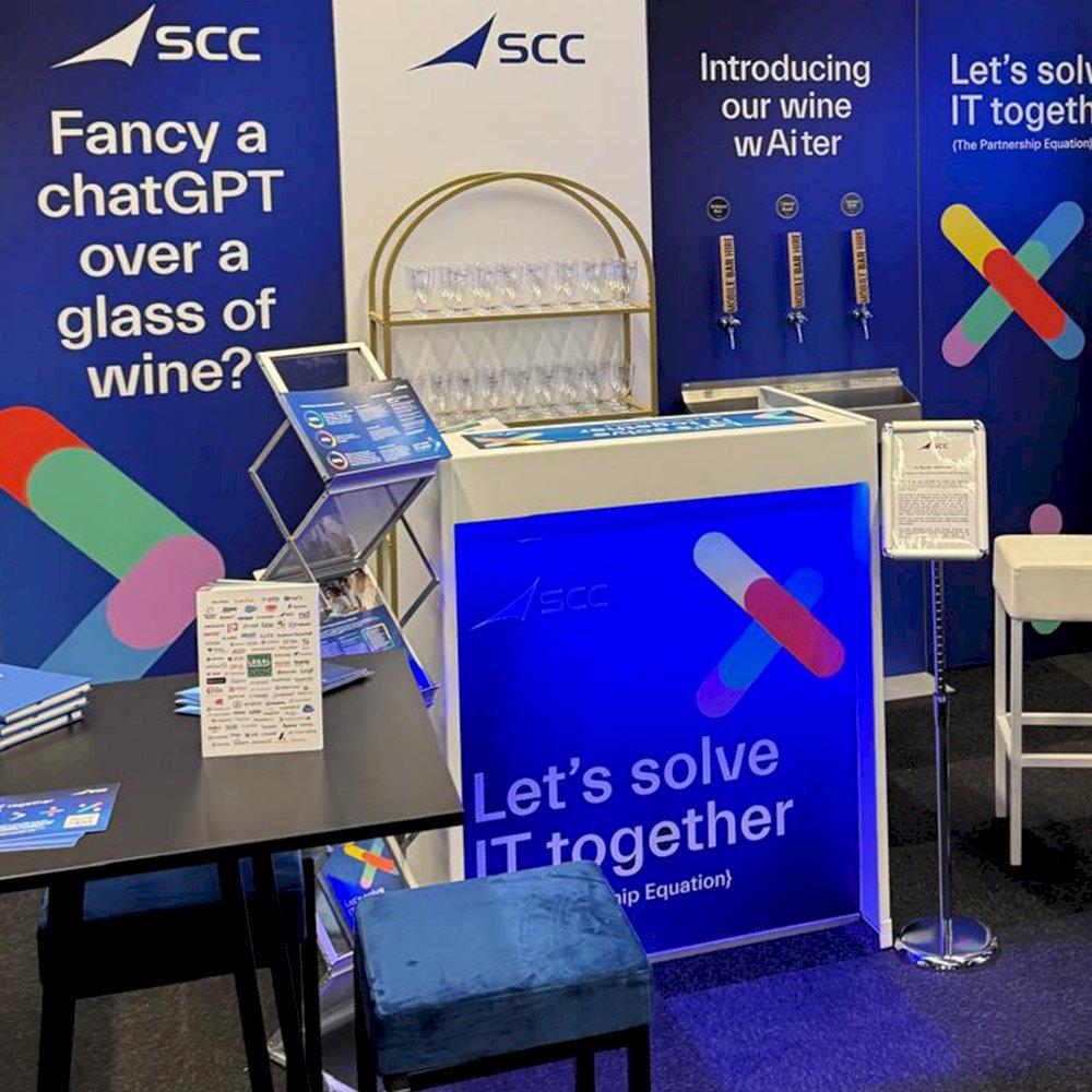 At your next exhibition choose mounted wine or beer taps. Available upon request.