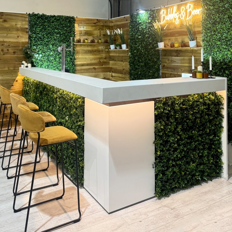3m Corner Bar - Box Hedge
