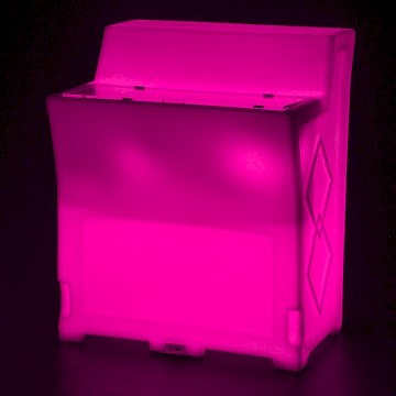 Straight LED Colour-Changing Bar with Ice Chest Straight LED Colour-Changing Bar with Ice Chest